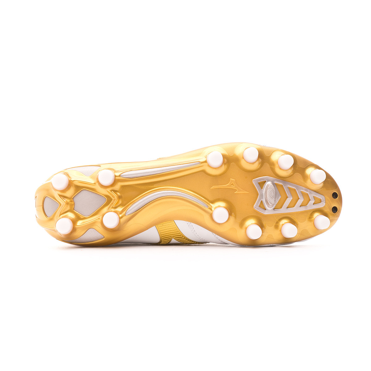 gold mizuno football boots