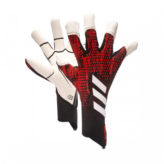 Anuncio Polo Bienes Guantes de portero Adidas Predator - Fútbol Emotion