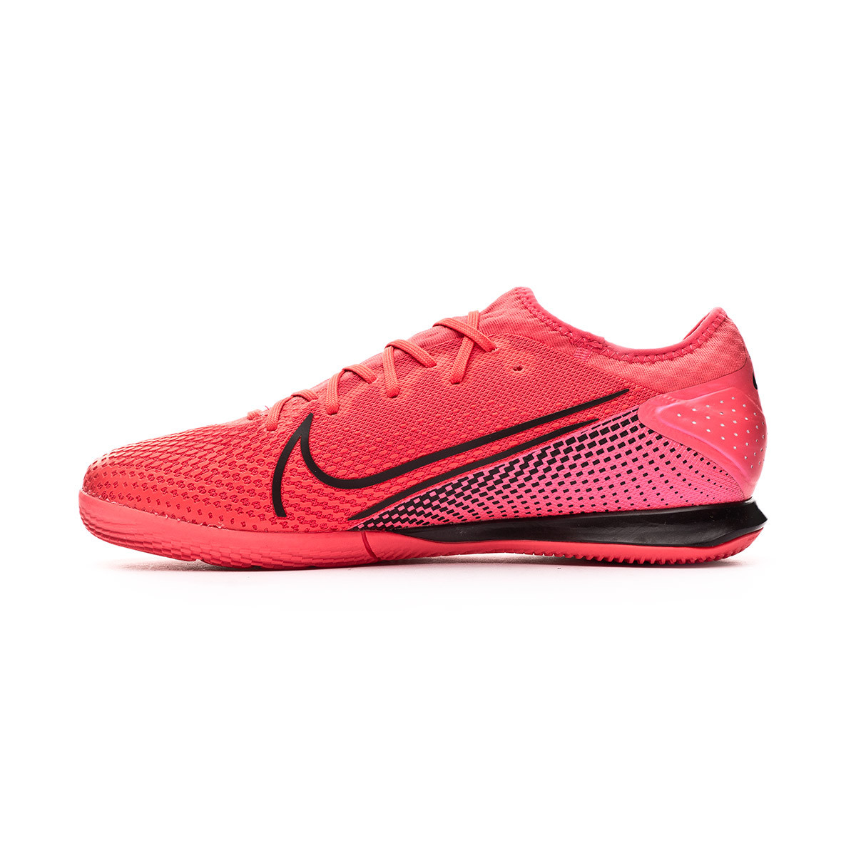 nike mercurial futsal shoes