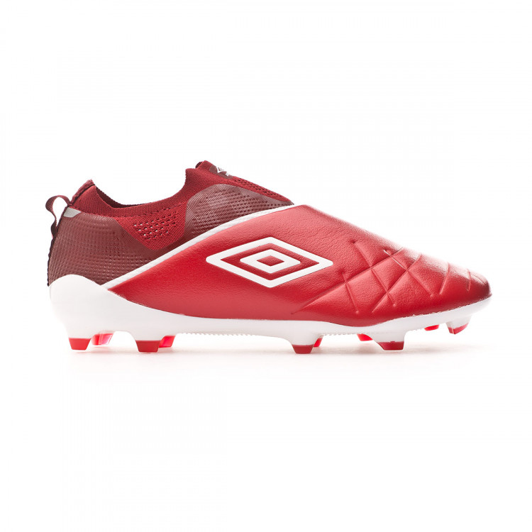 cheap umbro football boots