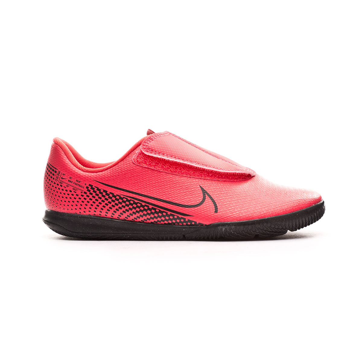 nike avec scratch