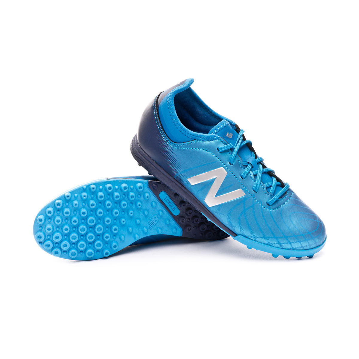 new balance tekela turf