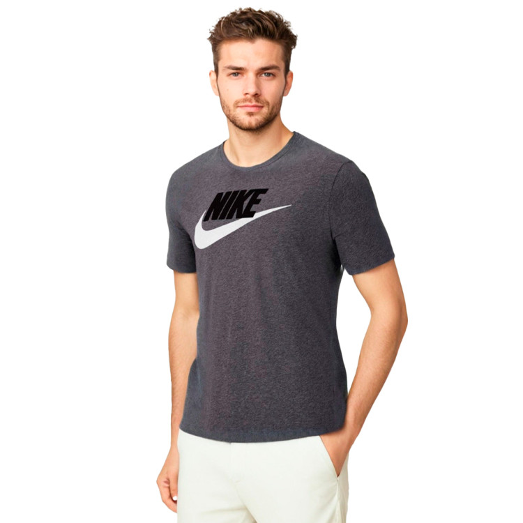 grey and black nike t shirt