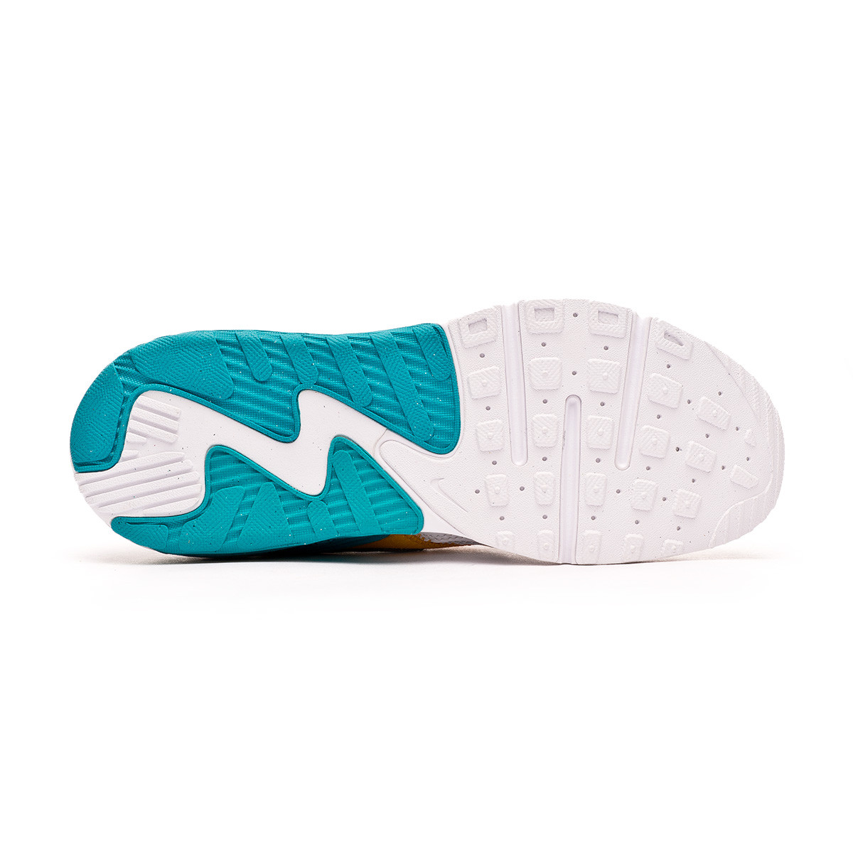 kids green nike trainers