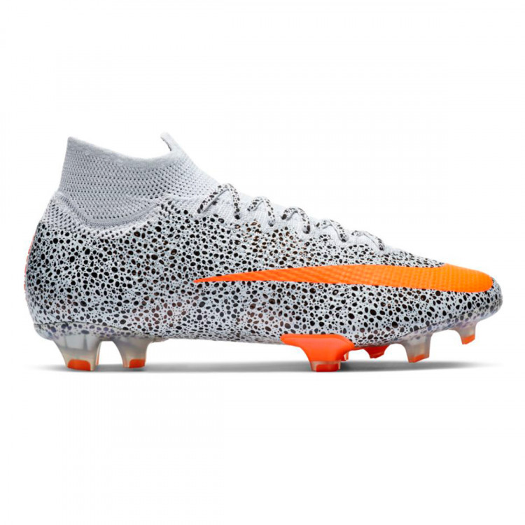 cr7 boots white