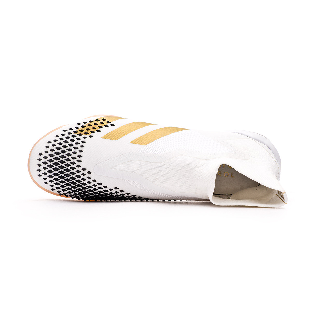 predator adidas negras