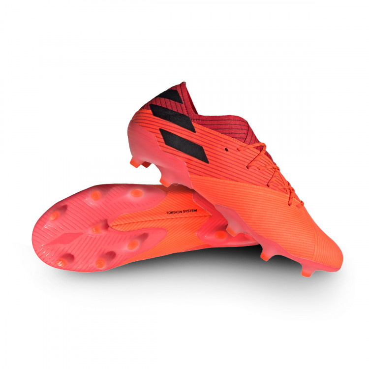 football shoes without studs