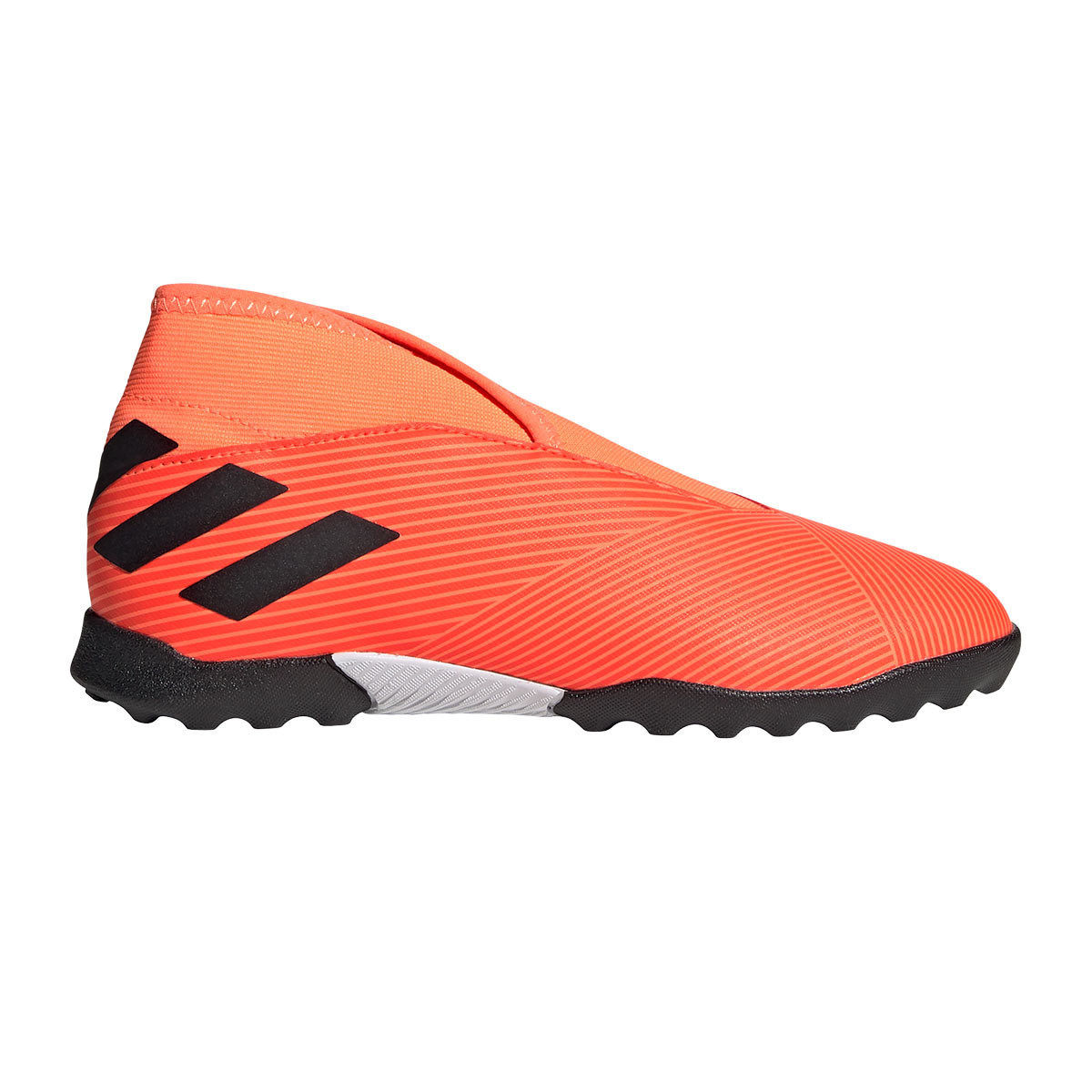chaussure foot adidas nemeziz