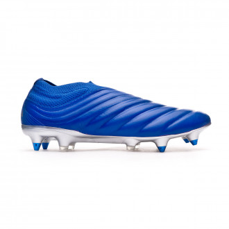 chaussure de foot crampon vissé