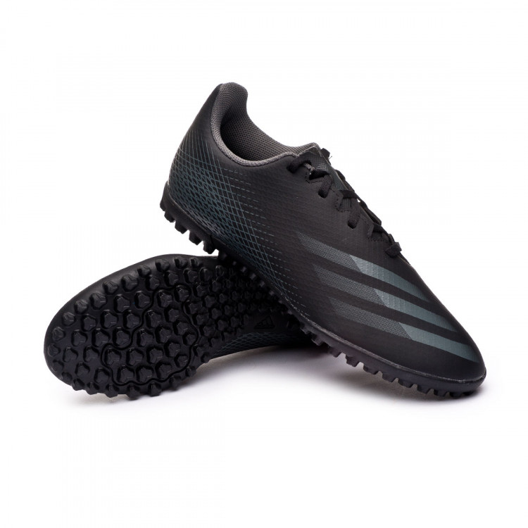 bota adidas
