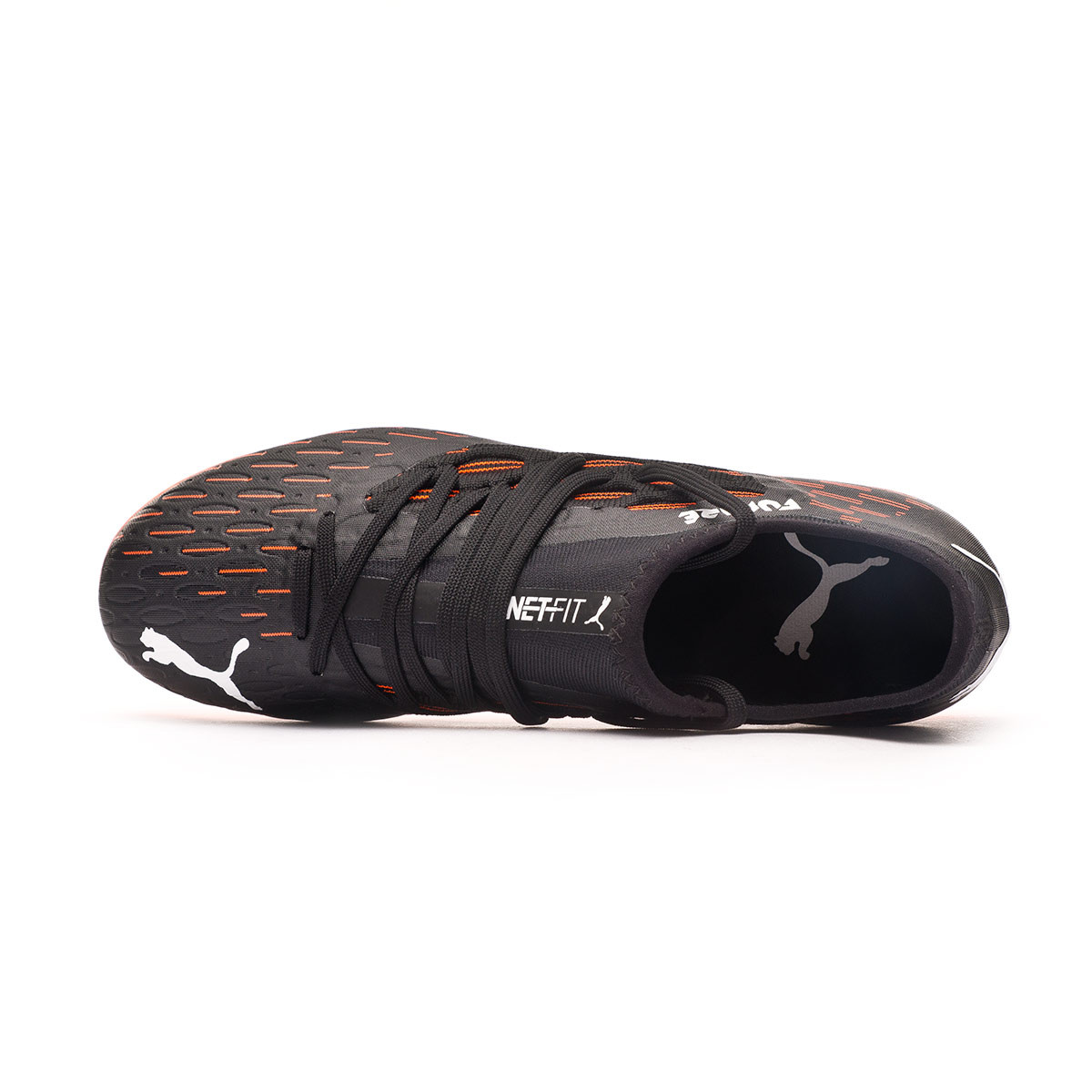 puma black football shoes