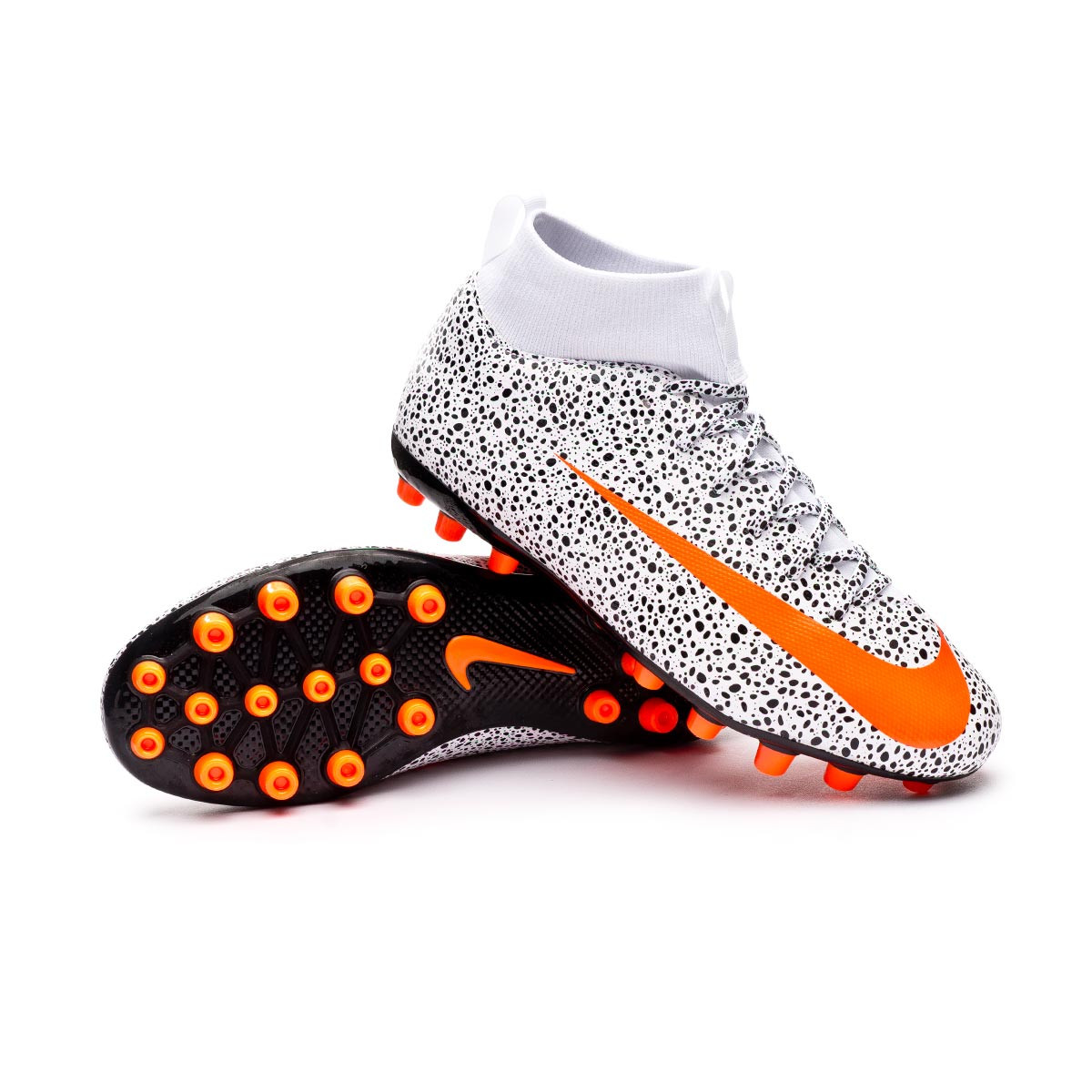 Bota de fútbol Nike Mercurial Superfly VII Academy CR7 AG Niño White-Total  orange-Black - Tienda de fútbol Fútbol Emotion