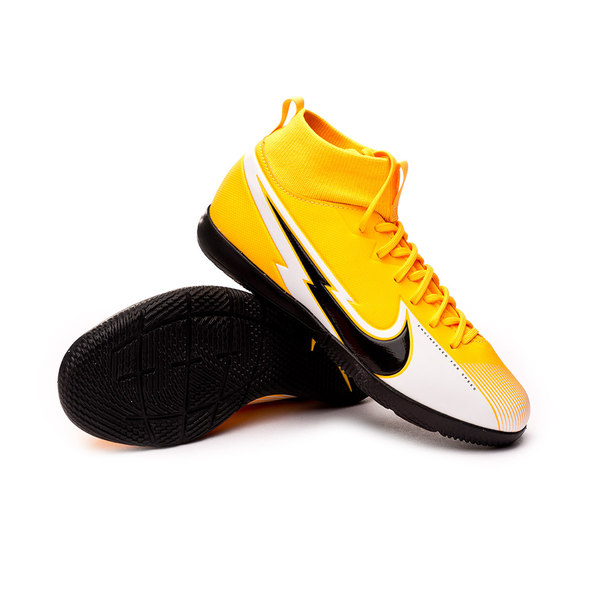 mercurial superfly 7 academy futsal