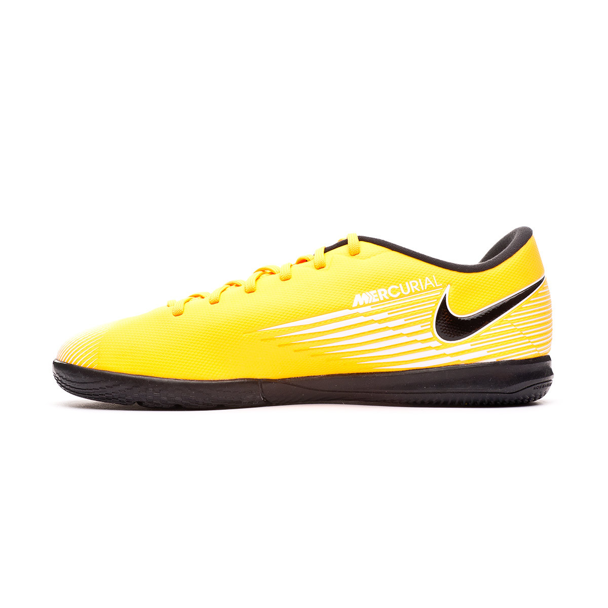 nike futsal orange