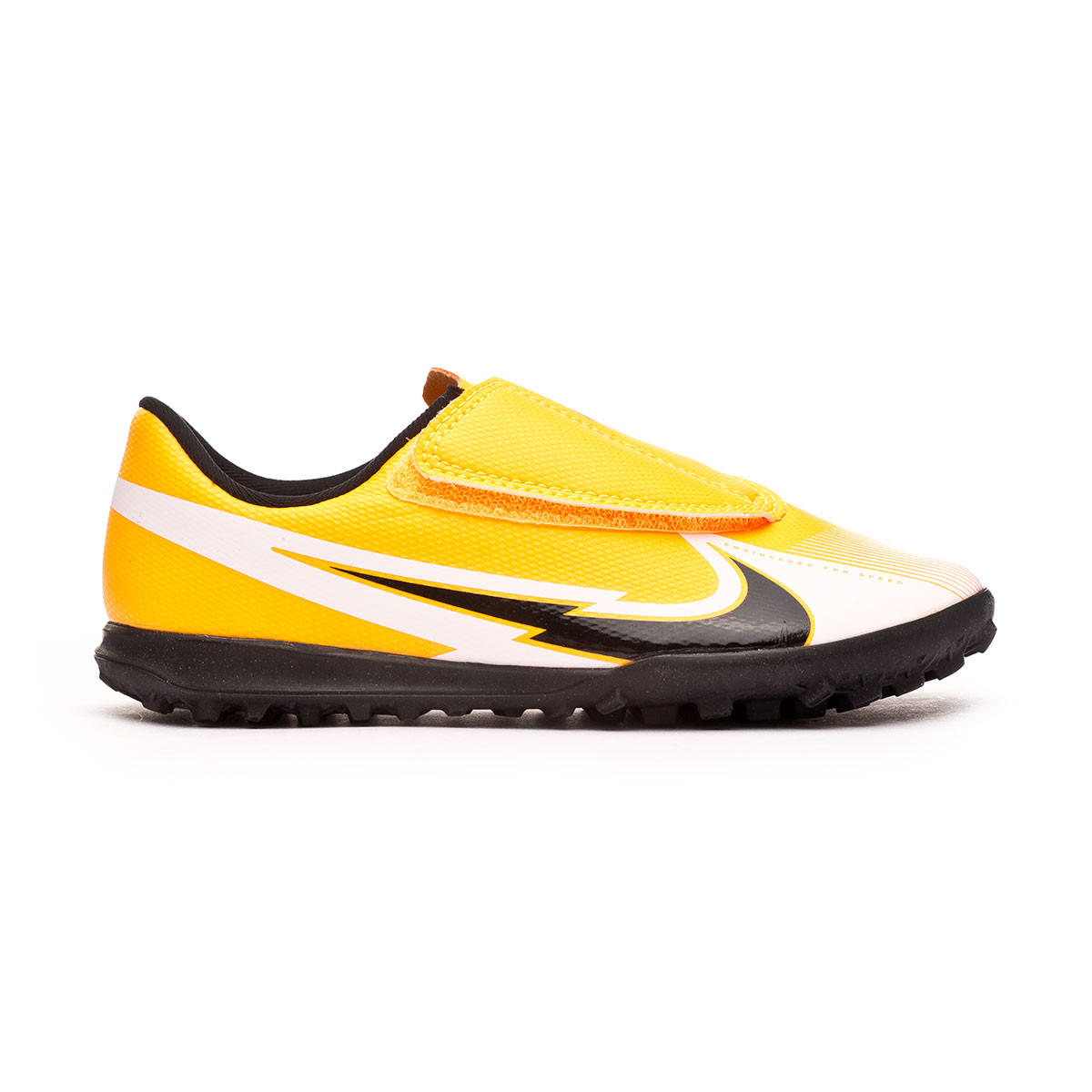 nike avec scratch