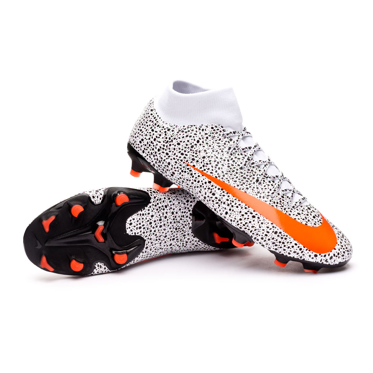 Bota de fútbol Nike Mercurial Superfly VII Academy CR7 FG/MG White-Total  orange-Black - Tienda de fútbol Fútbol Emotion