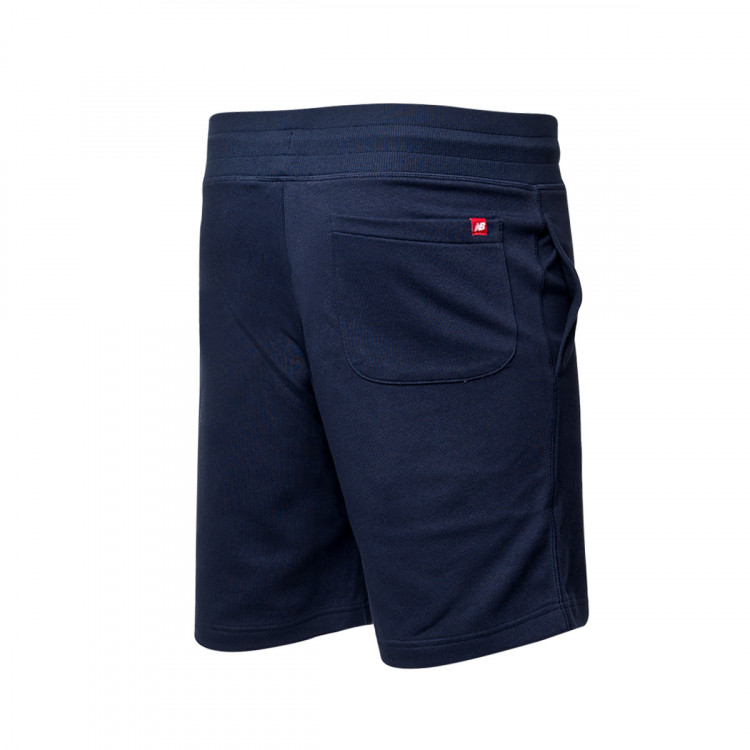 pantalon-corto-new-balance-essentials-stacked-logo-azul-oscuro-1.jpg