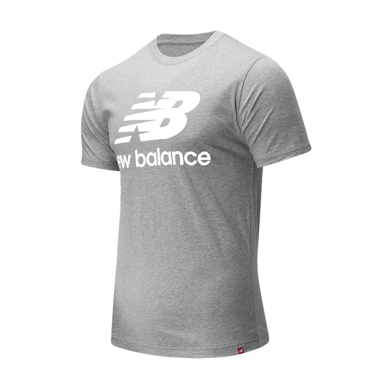 camiseta-new-balance-essentials-stacked-logo-grey-1