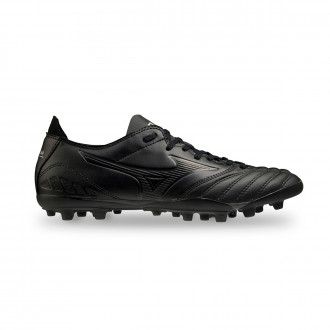mizuno boots uk