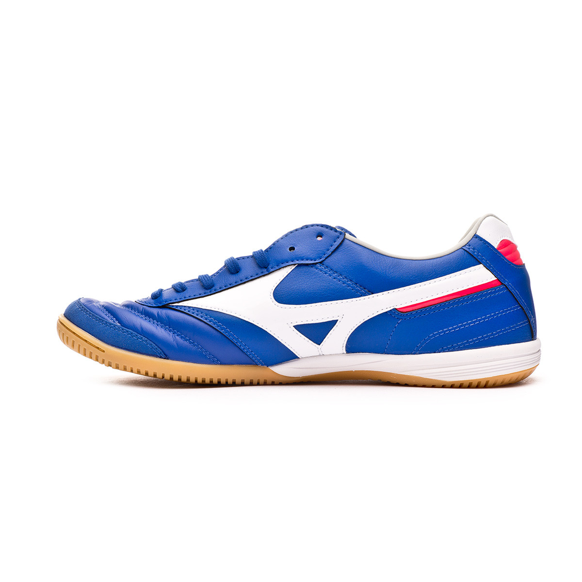 mizuno futsal boots