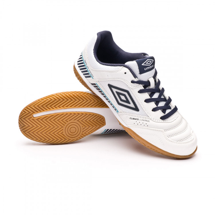 Zapatillas umbro nuevas original futbol en Lima | Clasf deportes-y-nautica