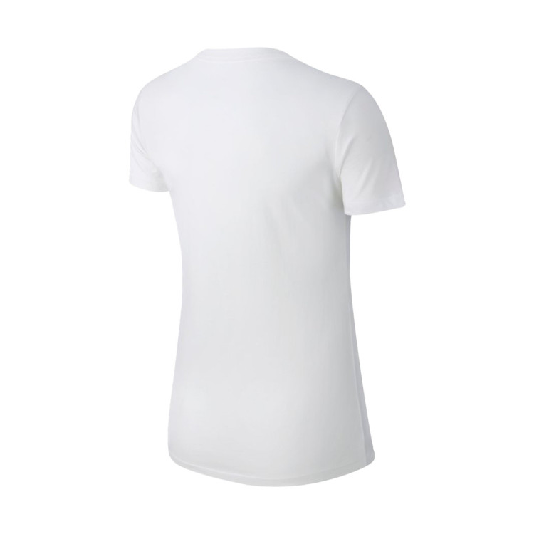 camiseta-nike-tee-essential-icon-future-mujer-white-2.jpg