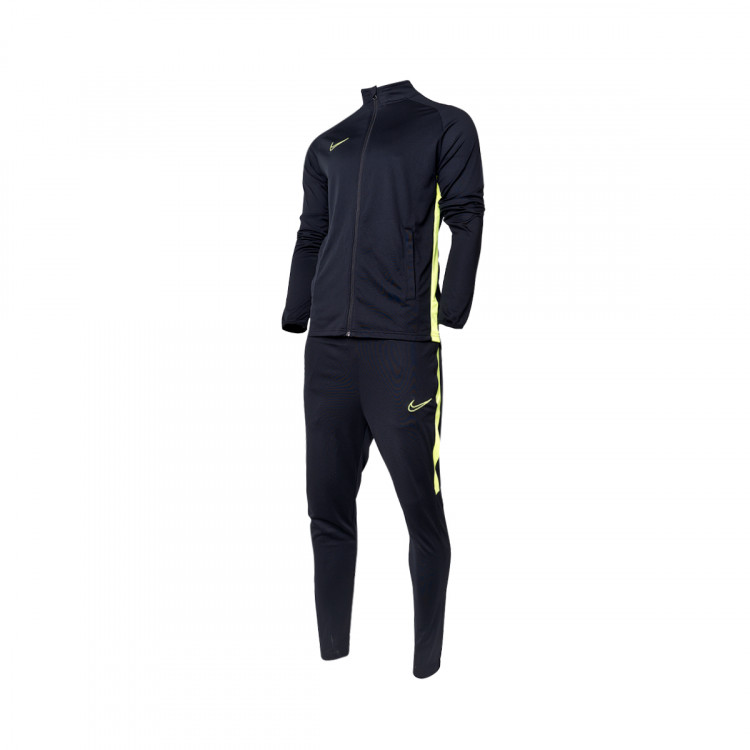 dri fit tracksuit nike