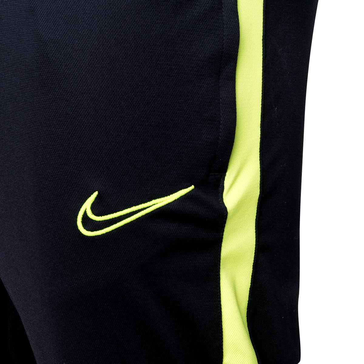 chandal amarillo nike