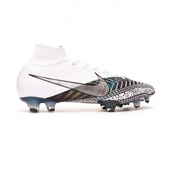 Nike football boots - Football store 