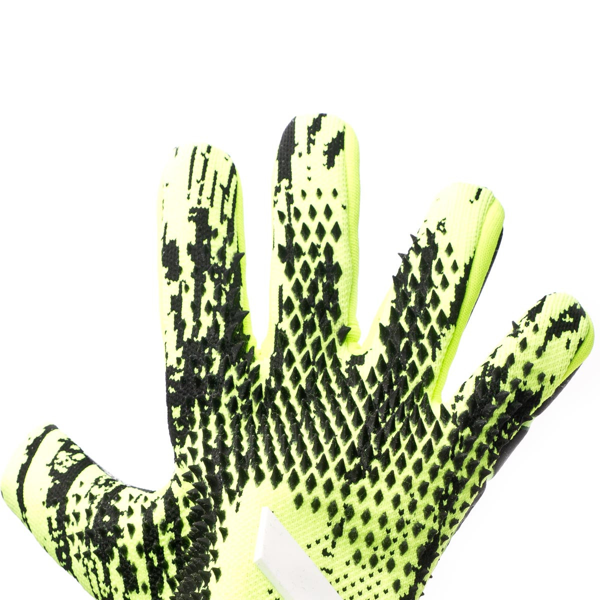 guantes predator verdes