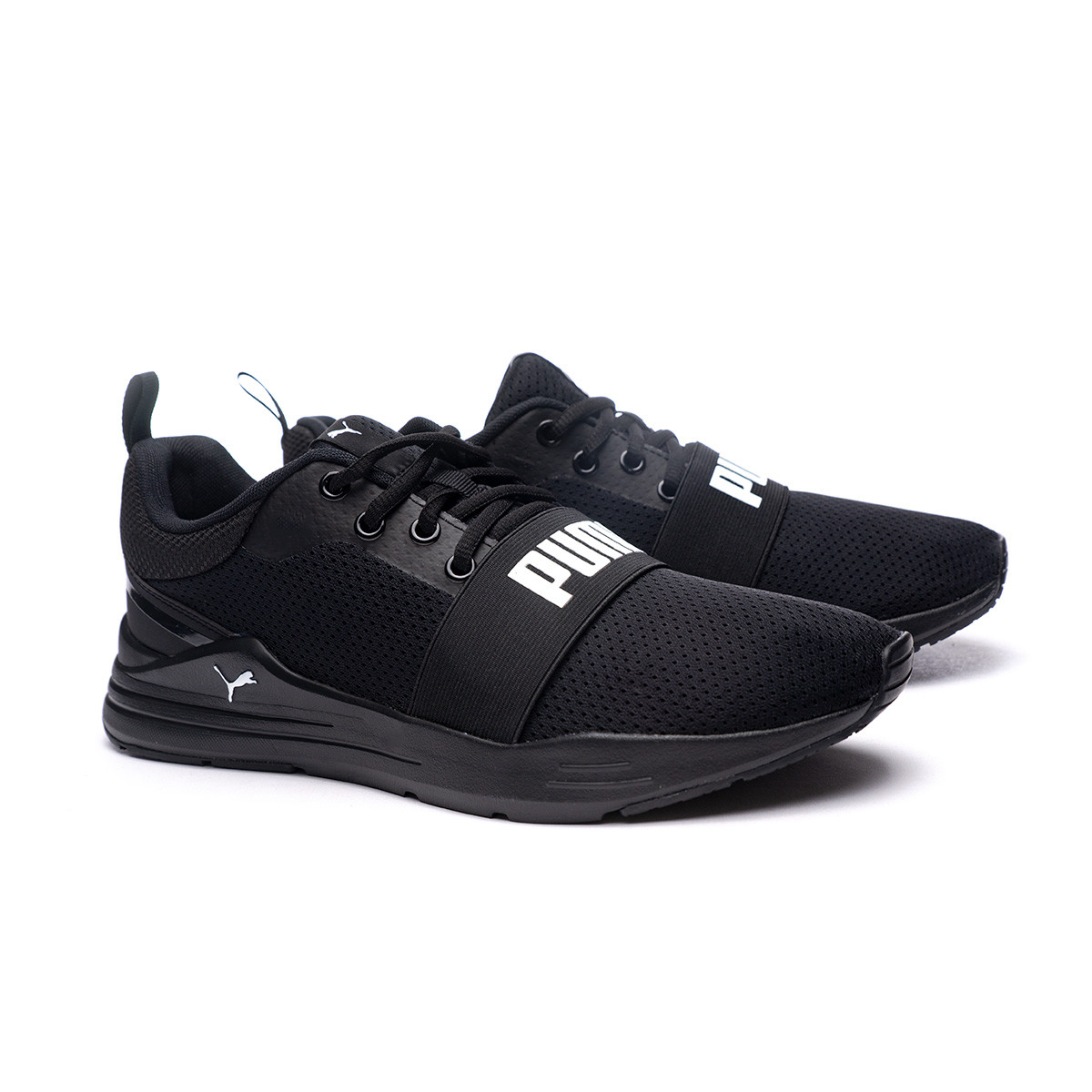 Tradition File pale Trainers Puma Wired Run Black-White - Fútbol Emotion