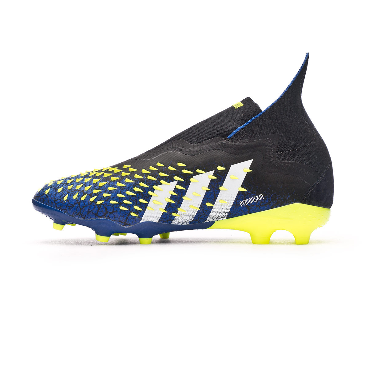 kids predator football boots