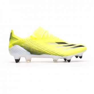 nike football boots yellow