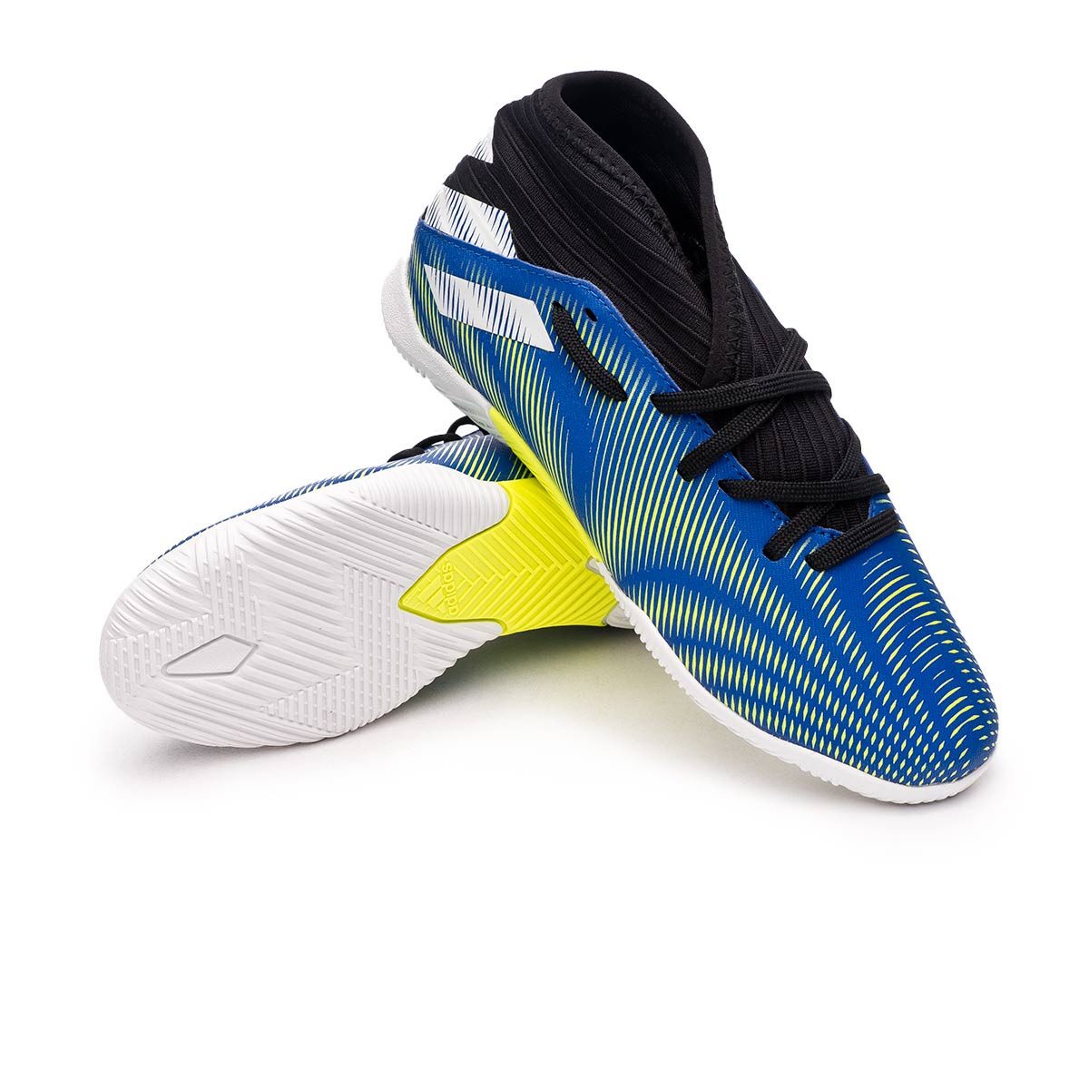 nemeziz futsal boots