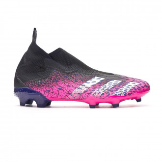 predator soccer boots