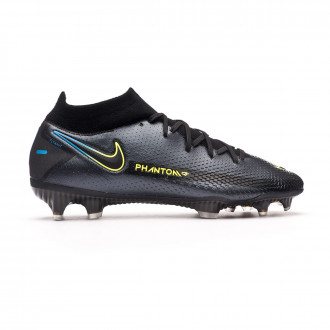 nike phantom football trainers