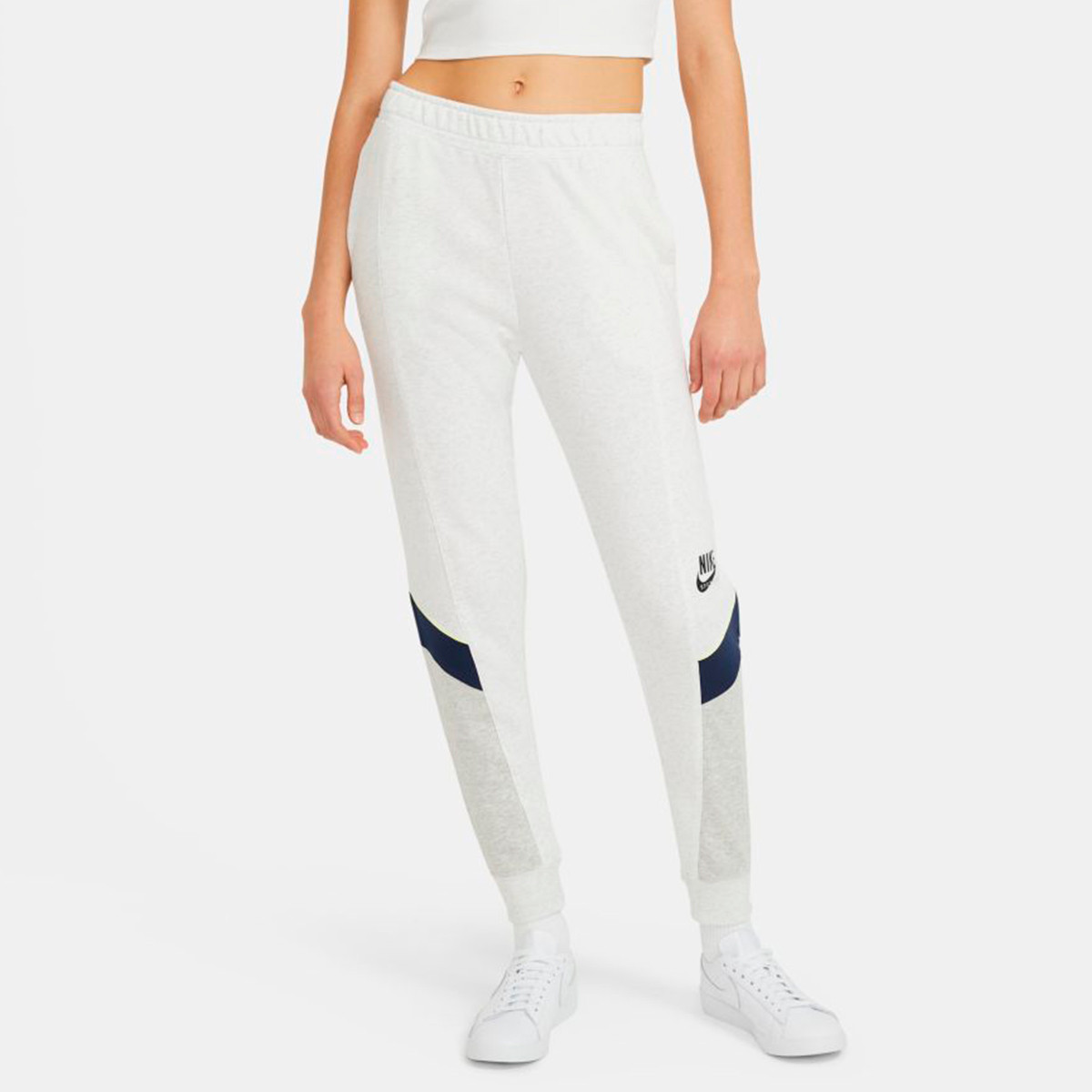 Pantalón largo Nike Sportswear Heritage Jogger Fleece Mujer Birch heather-Grey navy-Blac - Fútbol Emotion