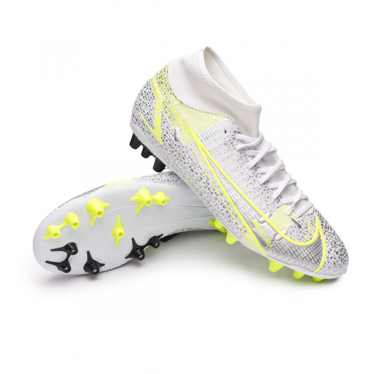 bota mercurial superfly