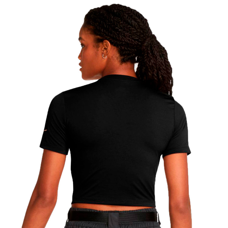 camiseta-nike-sportswear-crop-slim-fierce-mujer-black-1.jpg