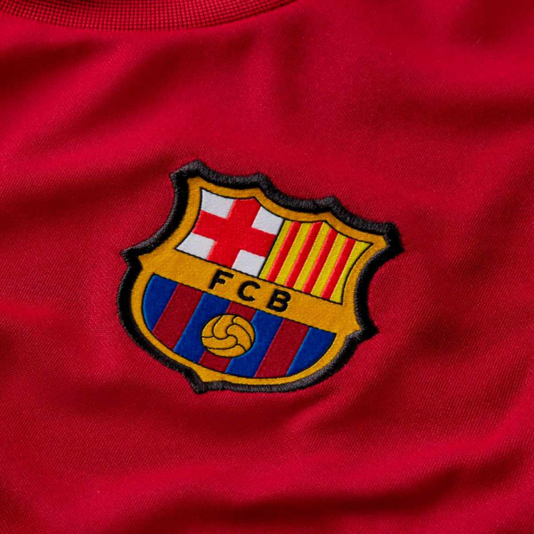 camiseta-nike-fc-barcelona-strike-top-sl-2021-2022-noble-red-pale-ivory-2.jpg