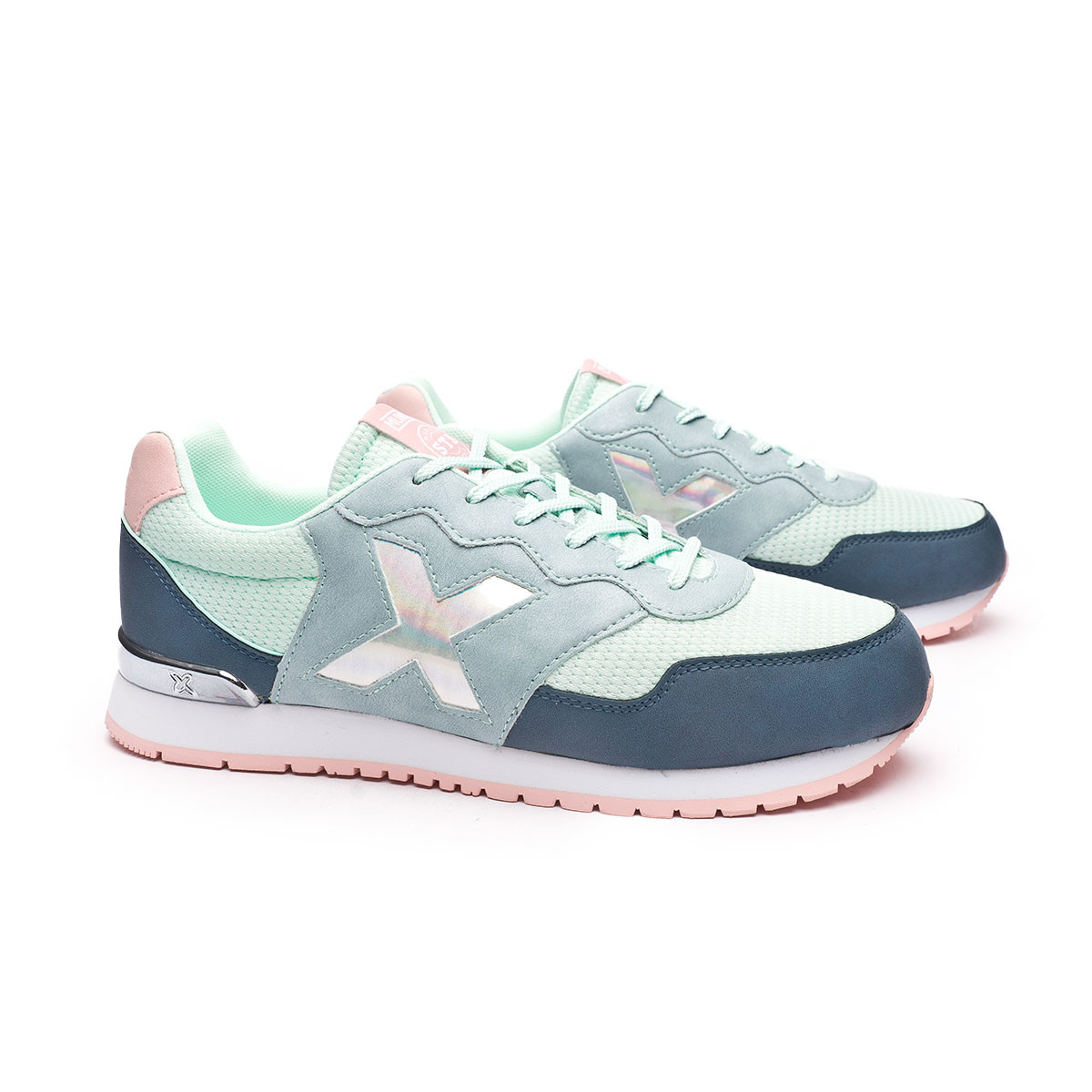 Trainers Munich Women Dash Premium Cyan - Fútbol Emotion