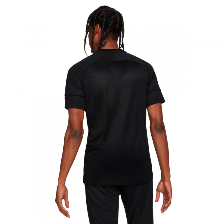 camiseta-nike-academy-21-training-mc-black-black-black-1.jpg