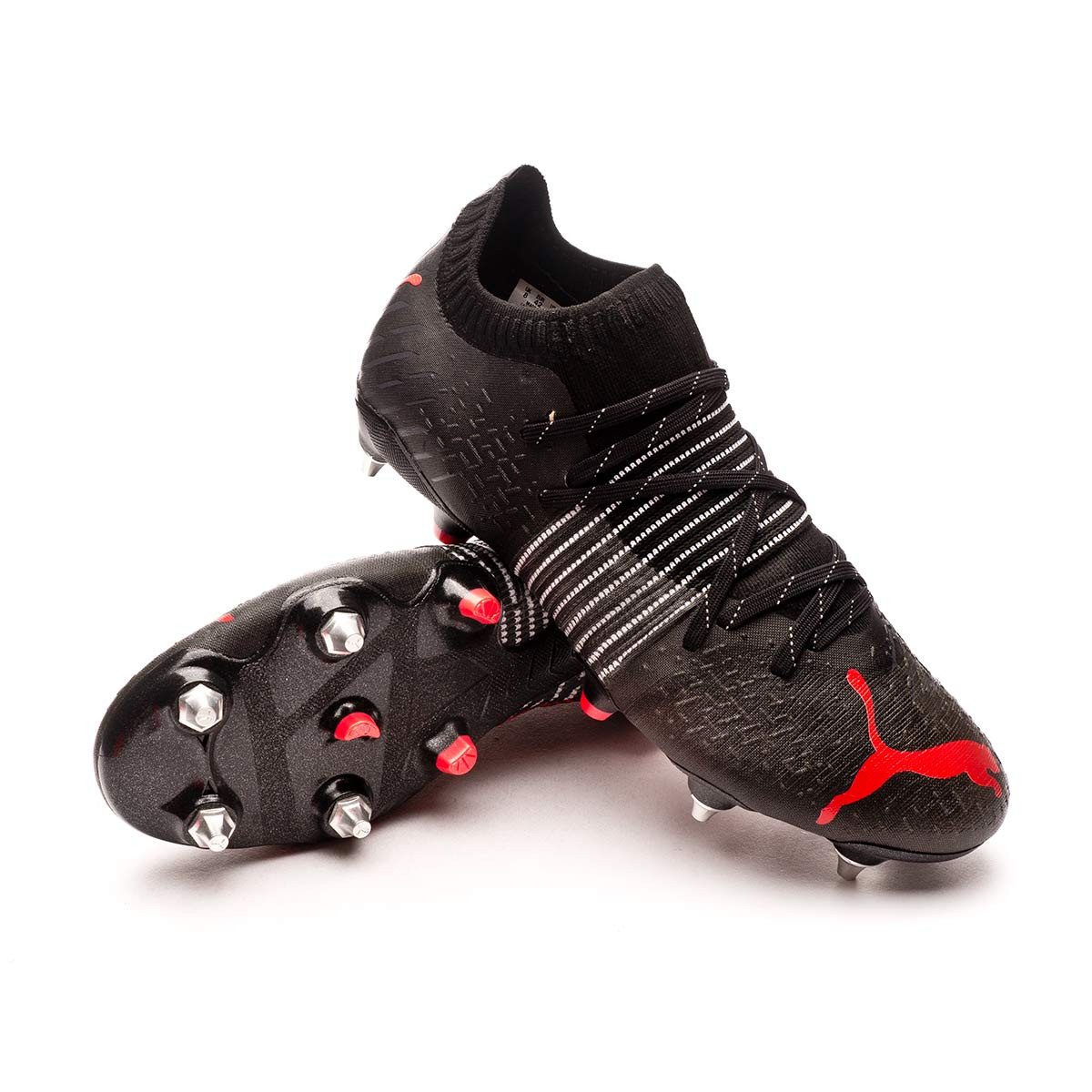 metal stud boots football