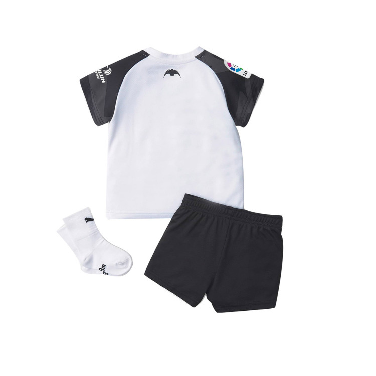 conjunto-puma-valencia-cf-primera-equipacion-2021-2022-bebe-white-black-1