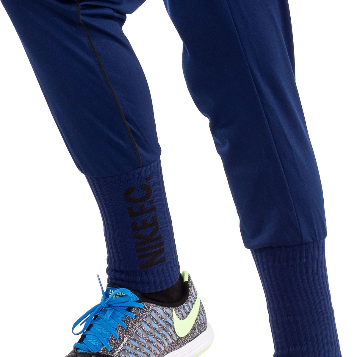 Pantaloni pinocchietto nike hotsell