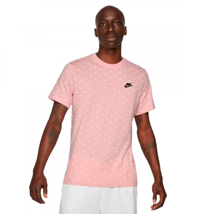 camiseta nike nsw swoosh