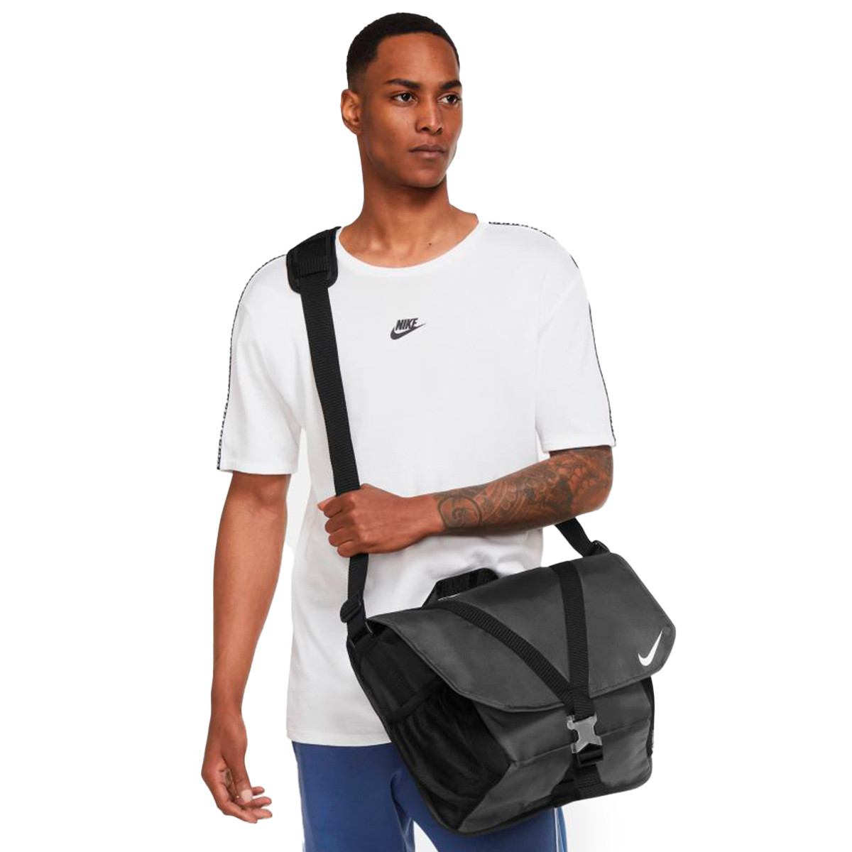 Bandolera Nike Essentials Messenger Black - Fútbol Emotion