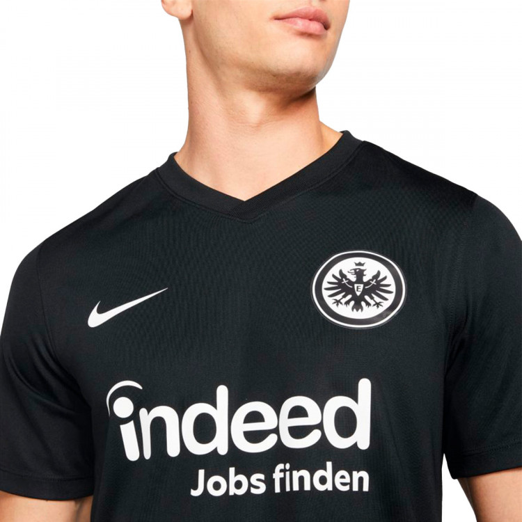 camiseta-nike-eintracht-de-frankfurt-primera-equipacion-2021-2022-black-2.jpg
