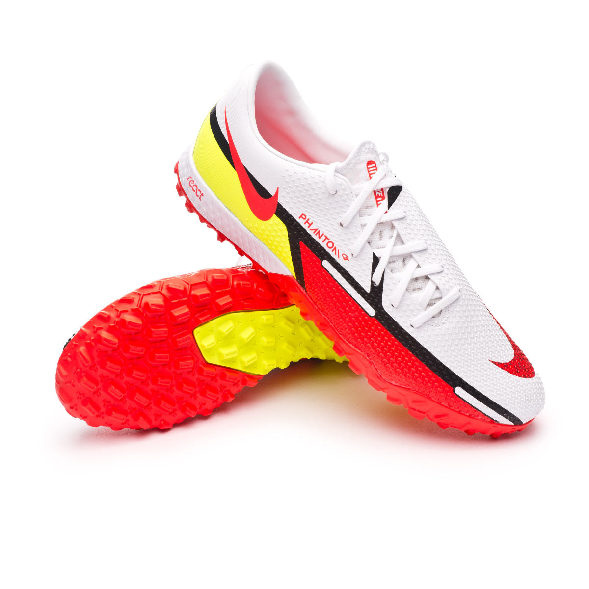 Football Boots Nike React Phantom GT2 