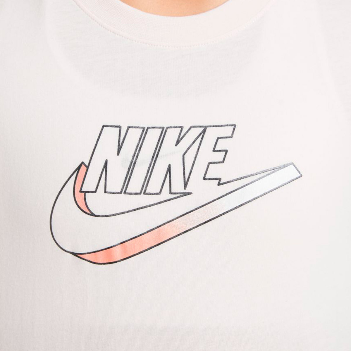 Deflector Farmacología microondas Camiseta Nike Sportswear Futura Mujer Light soft Pink - Fútbol Emotion